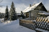 Haus im Winter: Klicken f&uuml;r vergr&ouml;&szlig;erte Ansicht!